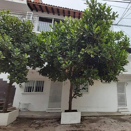 Studio Pulpito In The Charming Heart Of Downtown Pv Puerto Vallarta Luaran gambar
